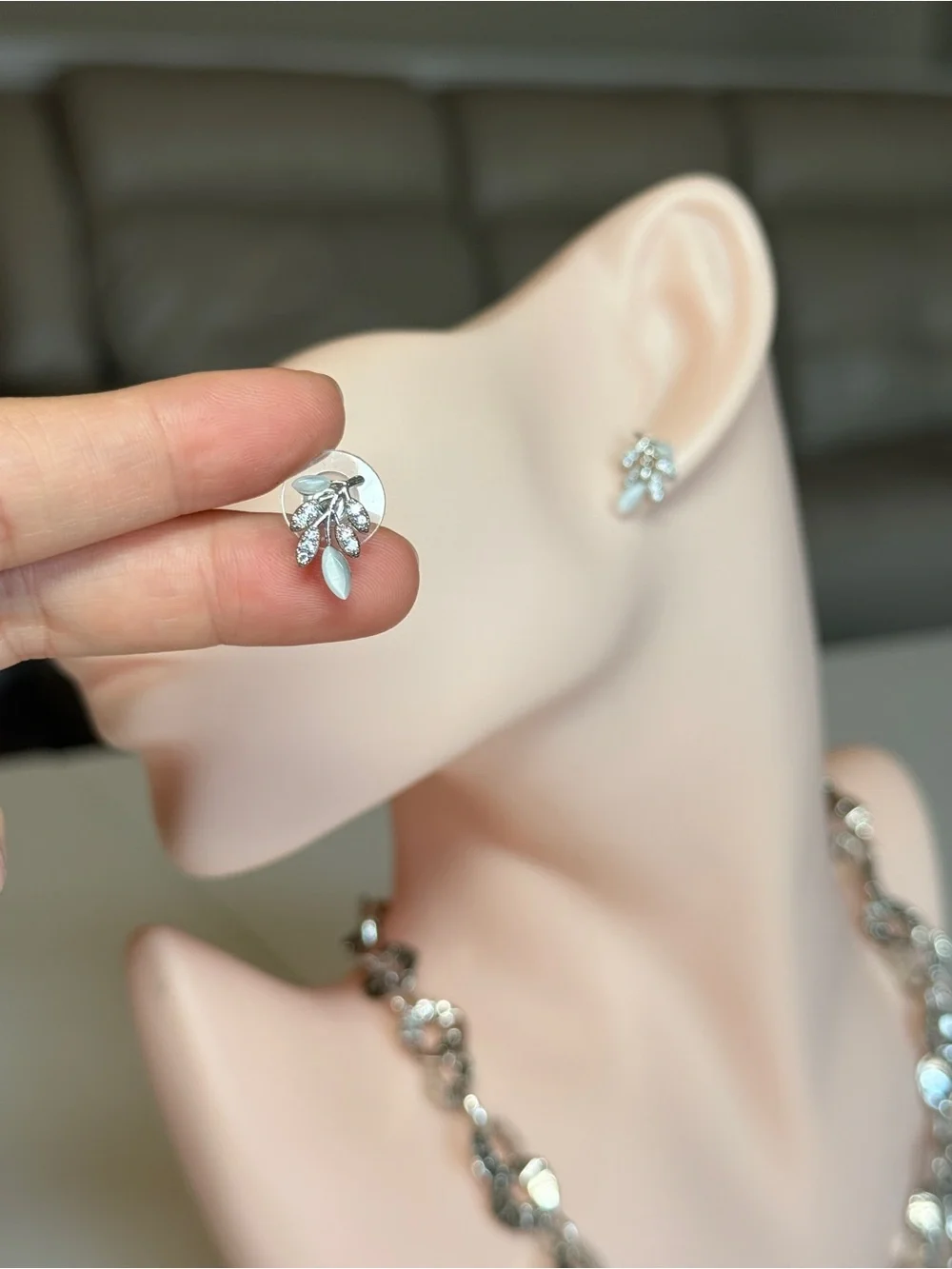 Classic Silver Leaf Cluster Stud Earrings in White